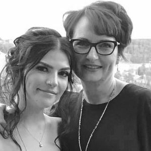 Meet your Posher, Carolyn